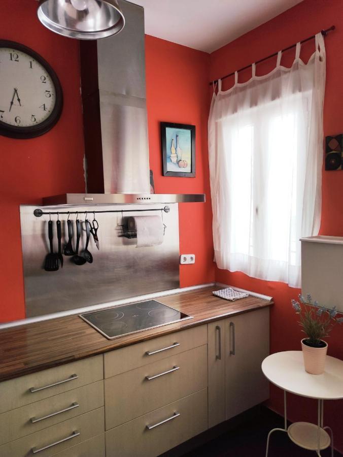 Acogedor Apartamento En La Latina Apartment Madrid Exterior photo